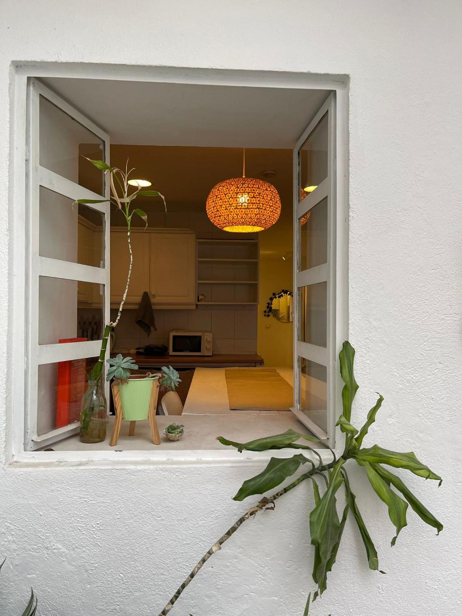 Gæstehus Shared With Bright Private Patio In